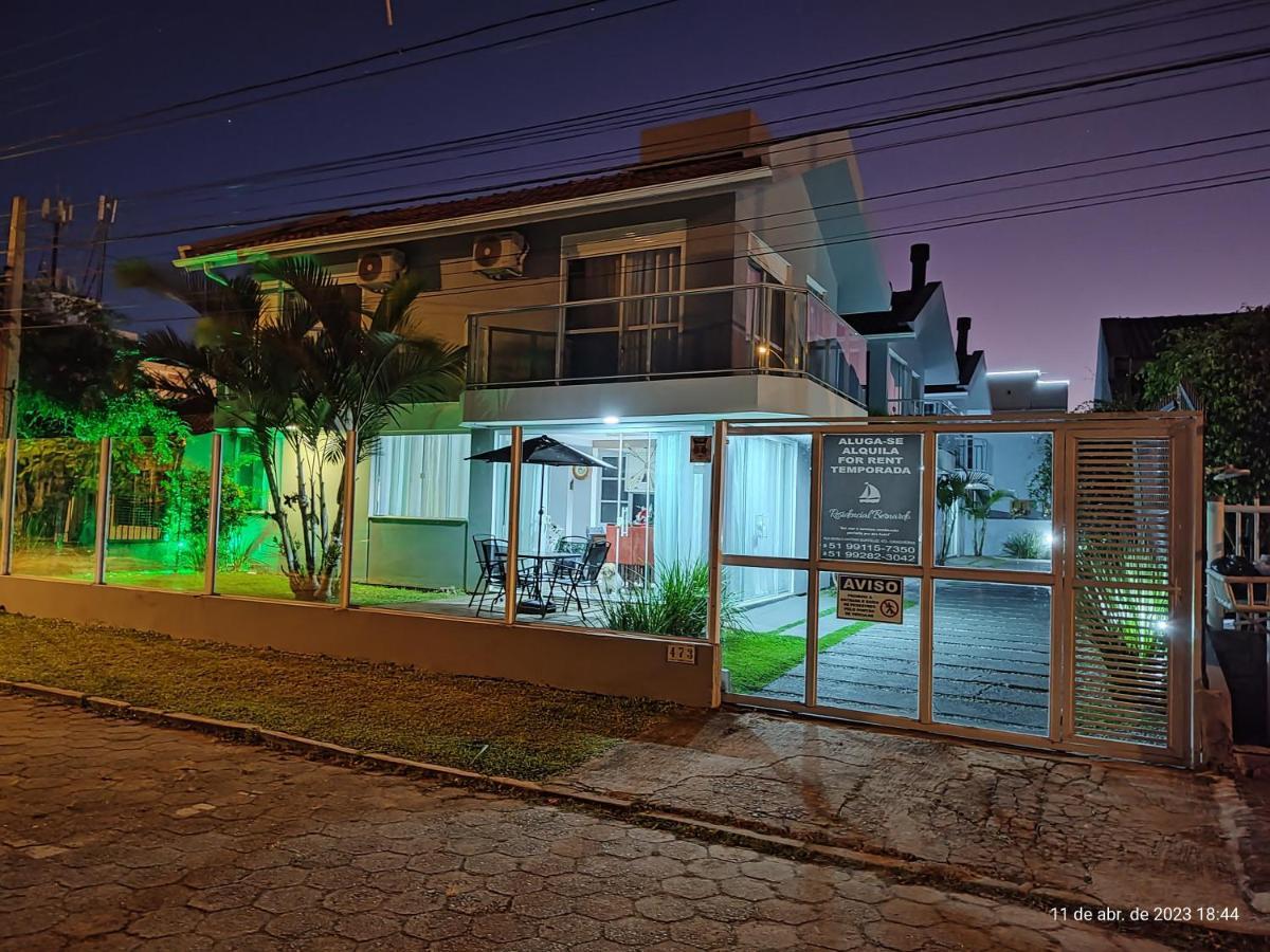 Residencial Bernardo, Meia quadra do trapiche Florianopolis Exterior foto