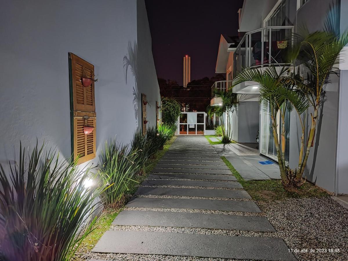 Residencial Bernardo, Meia quadra do trapiche Florianopolis Exterior foto